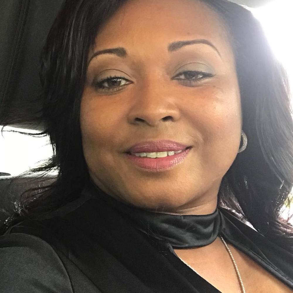Meet your Posher, Nita